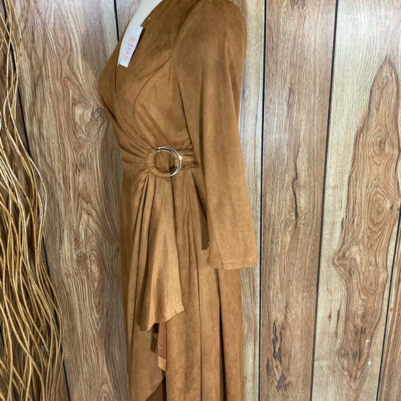 SOLD 🛑 - Picture 6 of 7